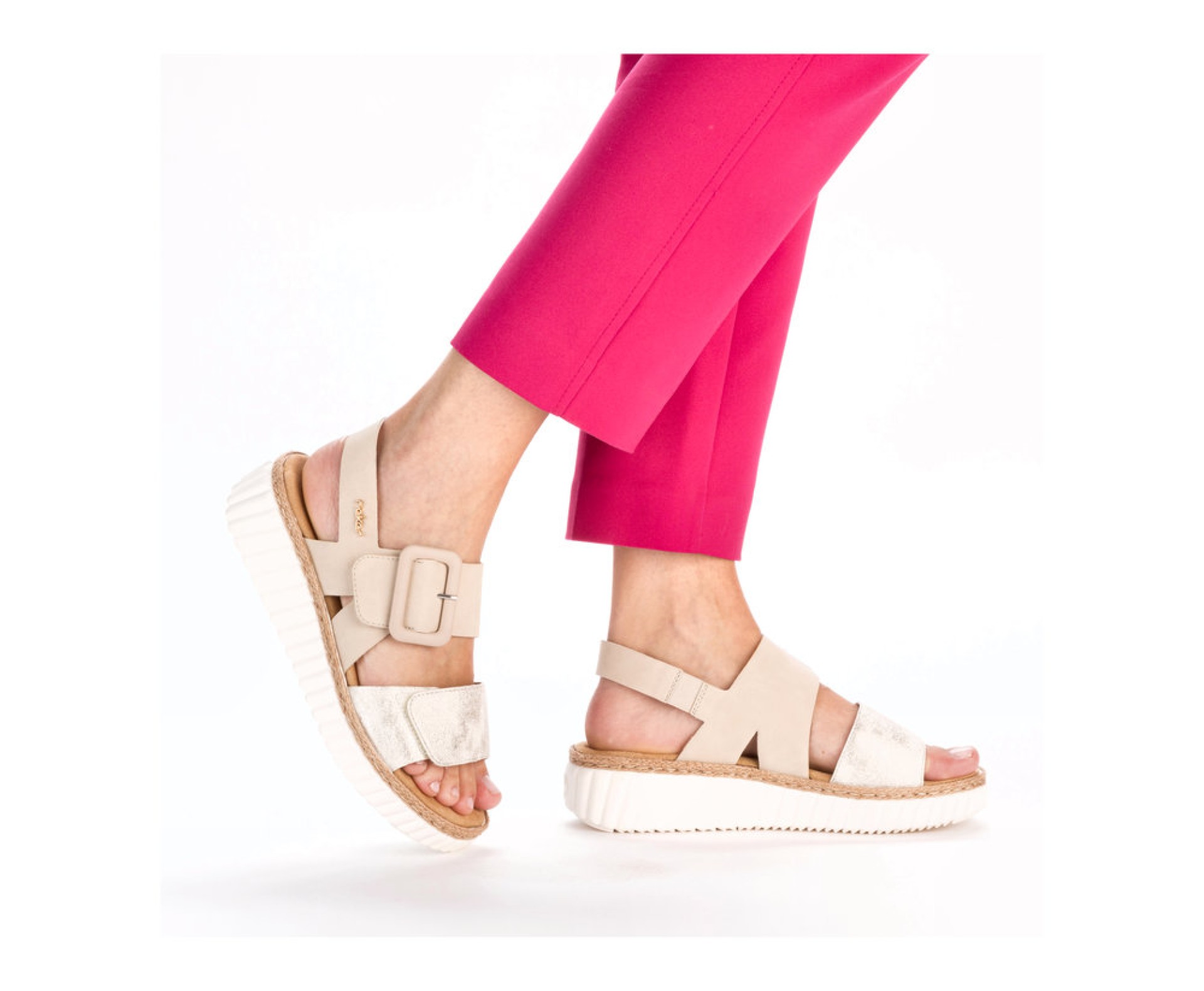 RIEKER női bézs szandál 